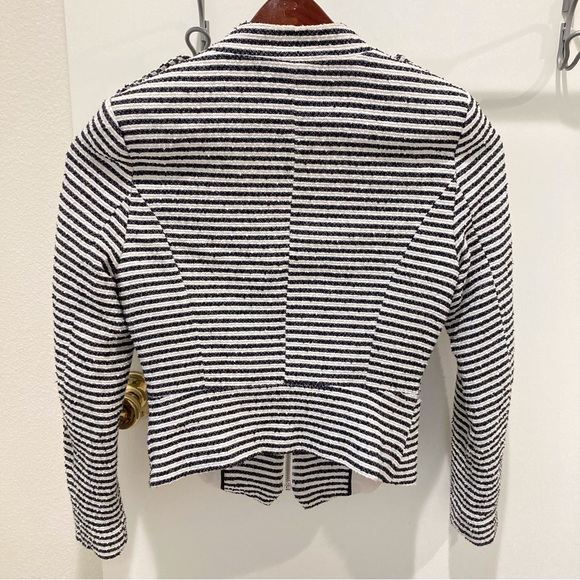 H&M jacket black and white gold metallic striped fitted zip-front blazer - Picture 3 of 16